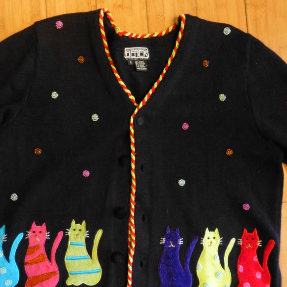 BEREK TAKAKO SAKON CAT HOLIDAYS SWEATER LARGE - Picture 5 of 5